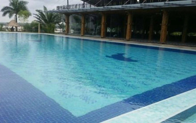 Excel River View Hotel