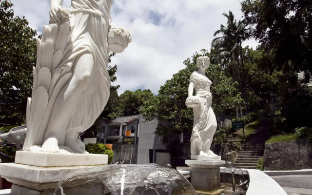 Grand Pleasure Spring Hotel