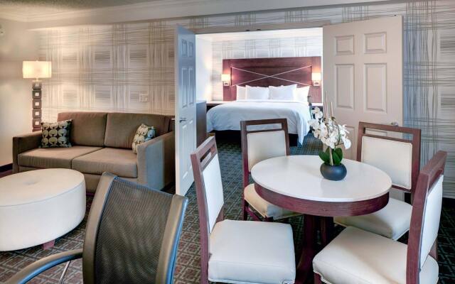 DoubleTree by Hilton Madison Downtown