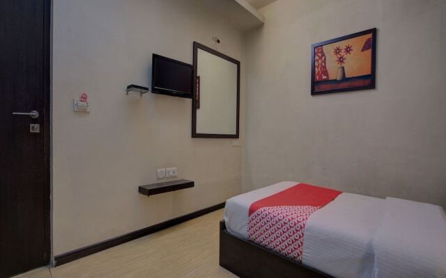 OYO 26196 Hotel Vip Regency