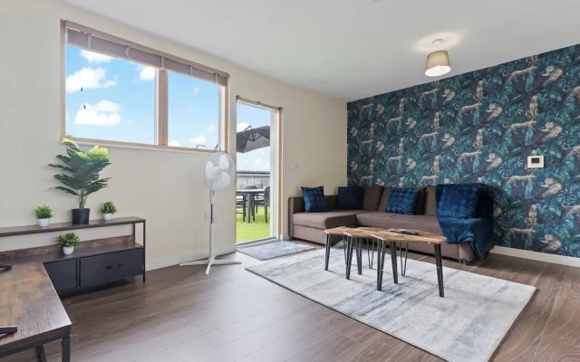 Retreat Private Rooftop 3 Bedroom Apartment