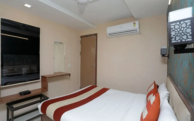 OYO 13134 Grand Regency