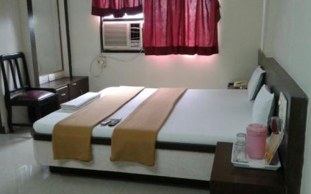 Hotel Rahil International
