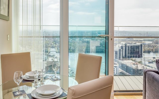 Q Canary Wharf Apartments - Arena Tower