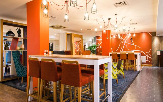 Holiday Inn Stoke on Trent M6, Jct 15 by IHG