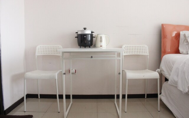 Cozy & Trendy Studio at Gateway Pasteur Apartment
