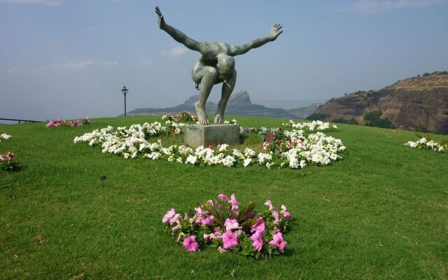 Upper Deck Resort - Stay and Relax at the Highest Peak Lonavala