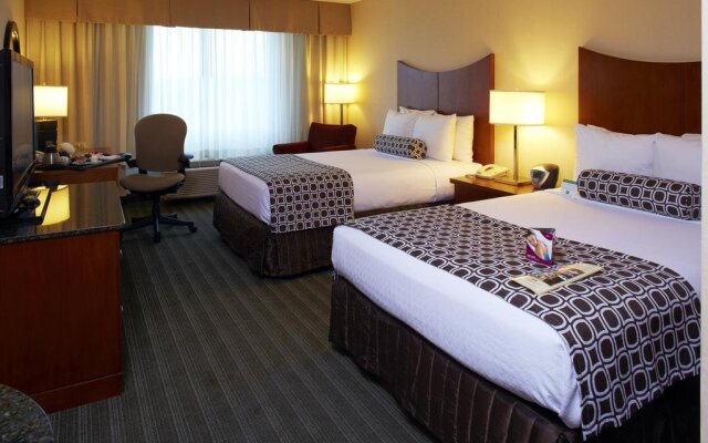 Crowne Plaza Bloomington