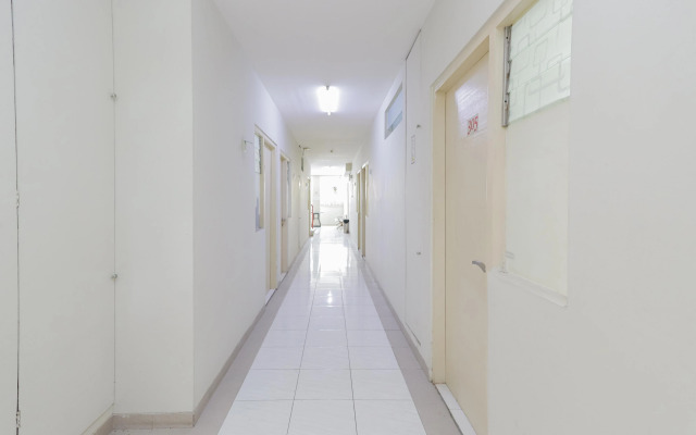 Urbanview Hotel K-15 Surabaya