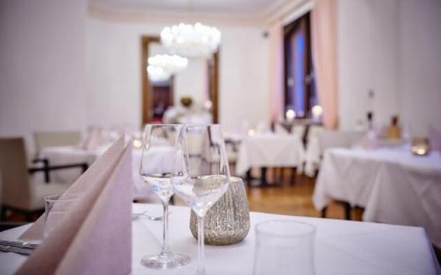 Villa Boutique Hotel