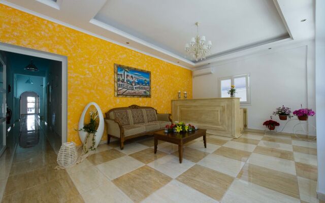 Villa Antonis