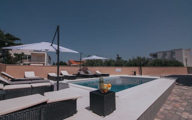 Poolside Hideout Apartments