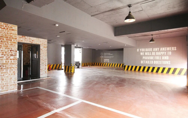 Jinju Broadway 42nd Street