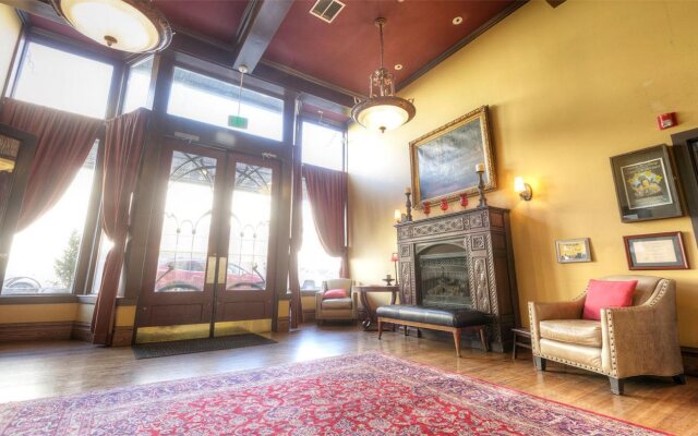 Montvale Hotel