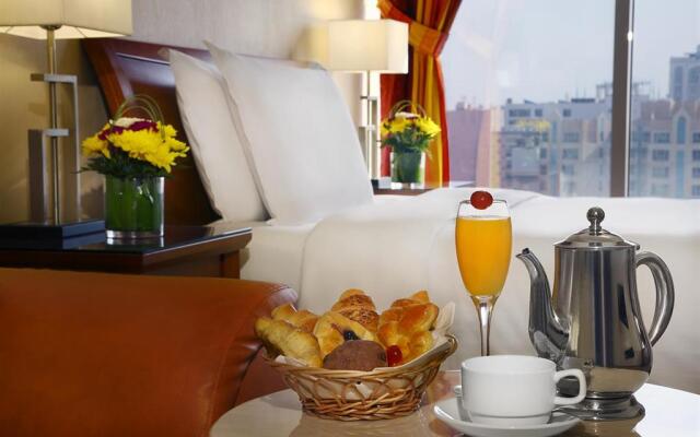 Al Safir Hotel & Tower