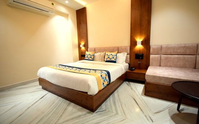 The Sky Imperial Hotel Sugam