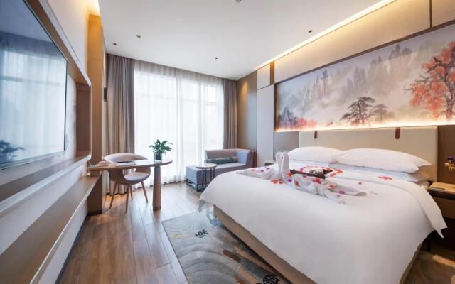 Firend He Hotel(Zhangjiajie High-speed Railway Station Store)
