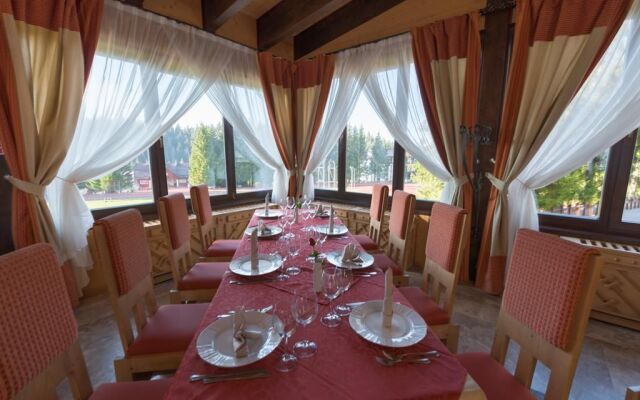 Edelweiss Poiana Hotels