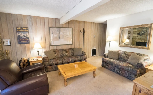 Sherwin Villas 32 - One Bedroom Condo