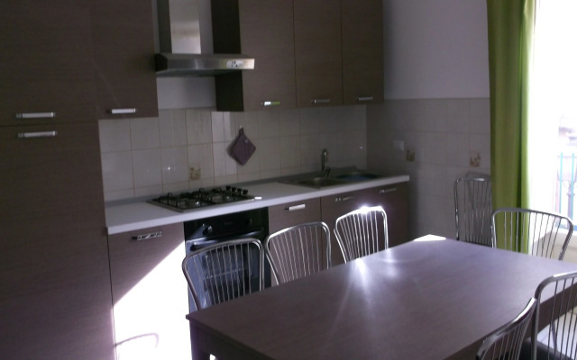 Via Giuseppe Garibaldi 115