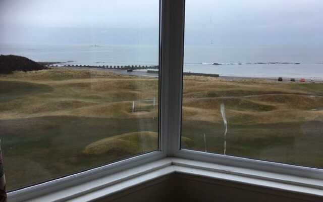 Golf View Hotel