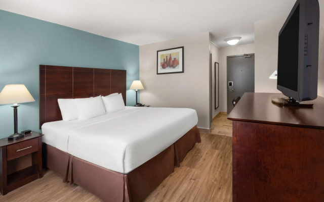 Wyndham Garden Romulus Detroit Metro Airport