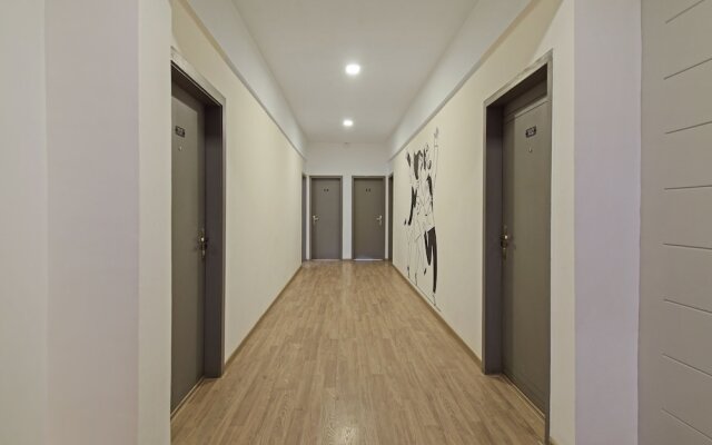 OYO Townhouse 030 Ashram Road Ahmedabad