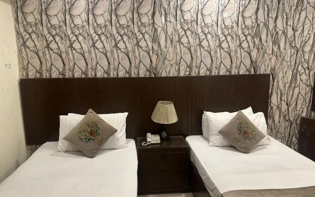 Green Fort Hotel Gulberg