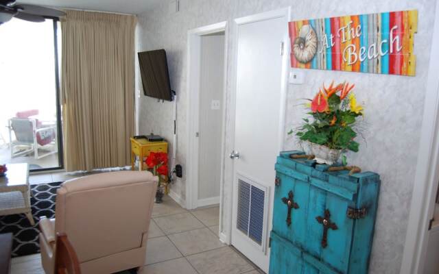 Gulf Village 412 by RedAwning