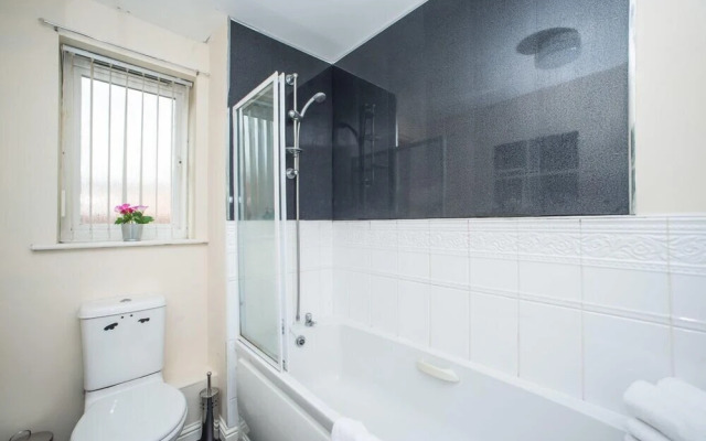 Beautiful Sea Winnings Two-bedroom Apartment