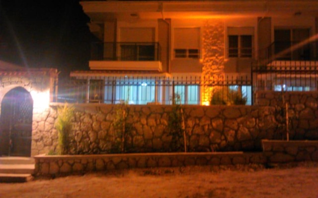 Pembe Villa Alacati