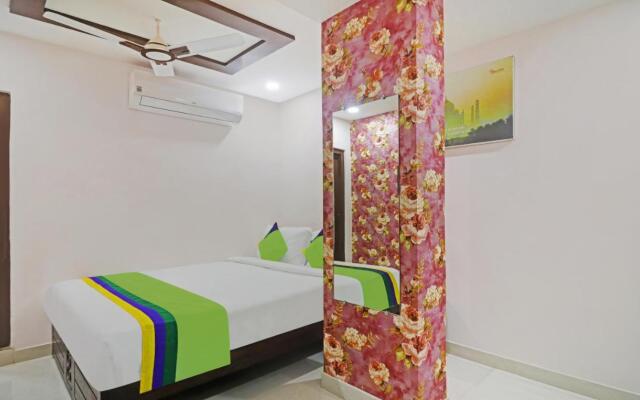 Itsy Hotels J A Royal Suites Manikonda