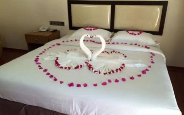 Hotel Yadanar Oo