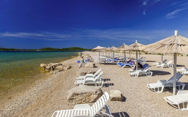 Olive Garden Camp Resort