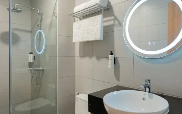 Bcons City Hotel