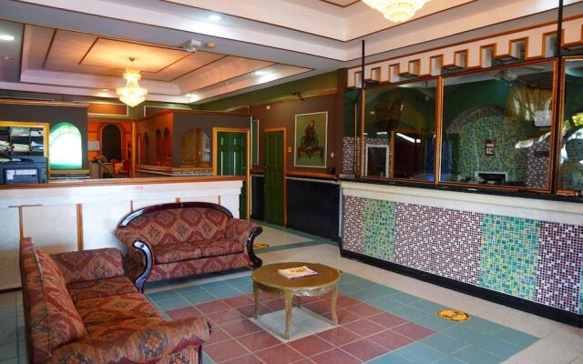 Regency Suites Hotel