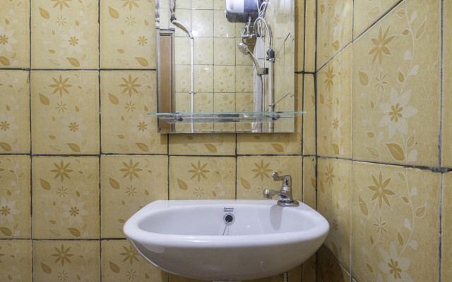 OYO 2391 Baladewa Residence Syariah