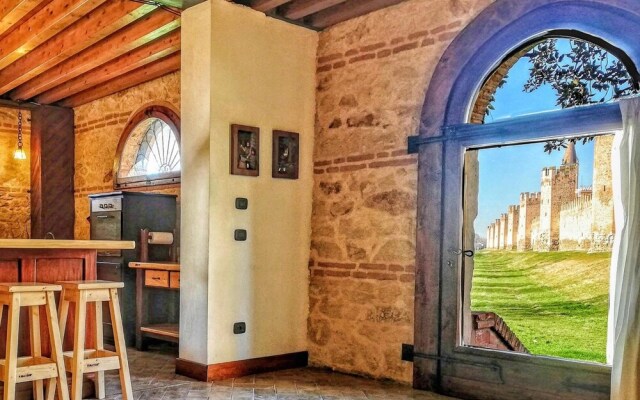 Casale Medievale-Per La Dolce Vita