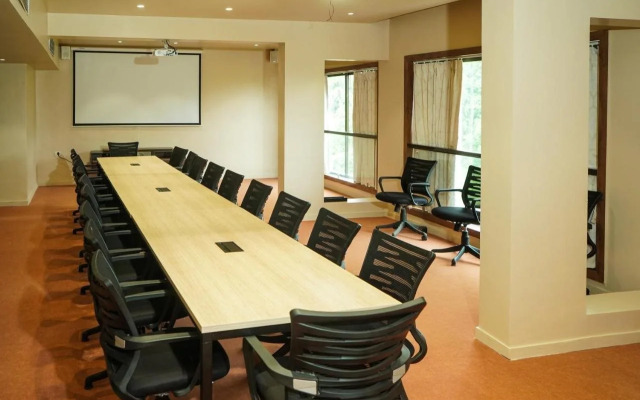 Nest Beacon Resort Daman