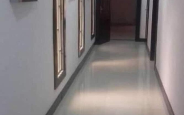 Paramount Luxury Serviced Apartment
