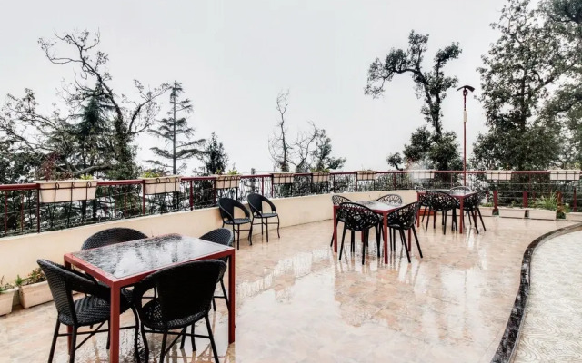 OYO 4249 Hotel Ark