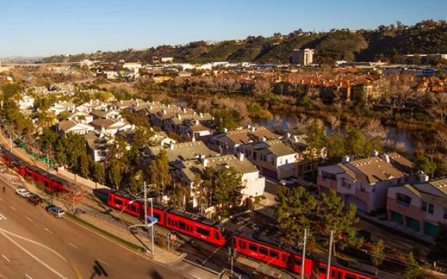 DoubleTree by Hilton Hotel San Diego - Mission Valley