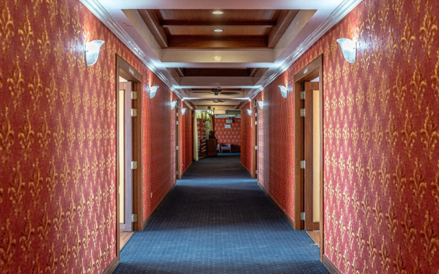 Nonthaburi Palace Hotel