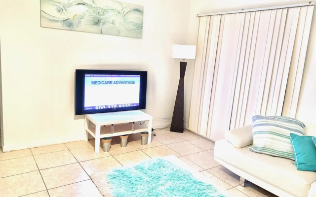 Hostel - 旅館 - общежитие