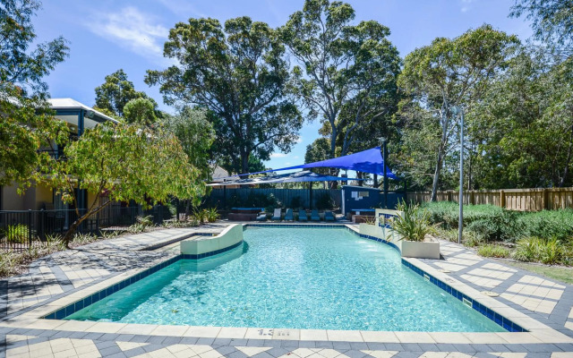 Leeuwin Apartments