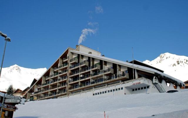 Apartment Les Cimes by Interhome