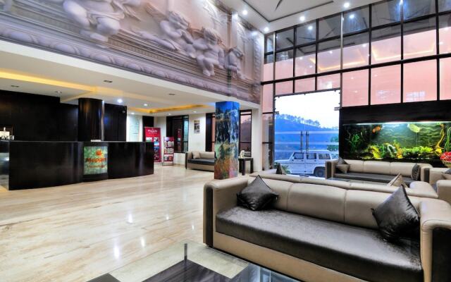 The Prince - A Lake Facing Resort and Spa