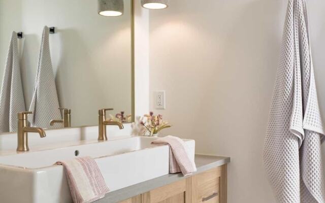 Golden Hour by RedAwning