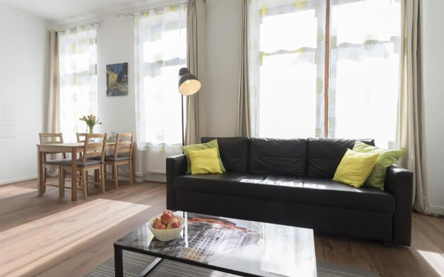 Studio Apartment Niemetzstr 51