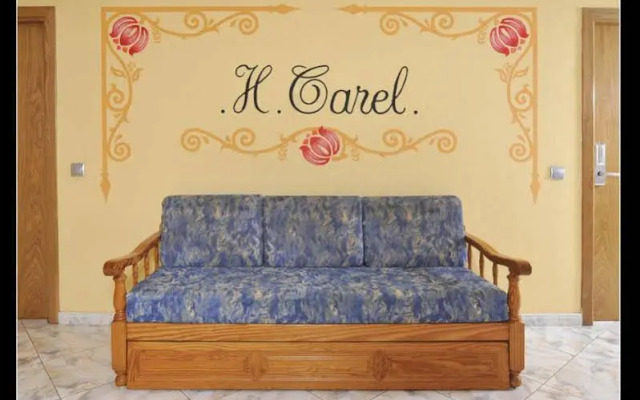 Hostal Carel